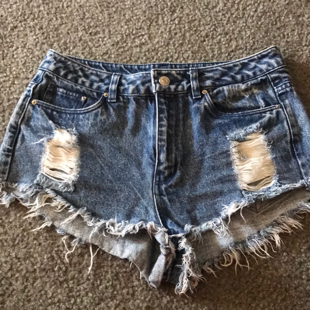 H&M high waisted shorts